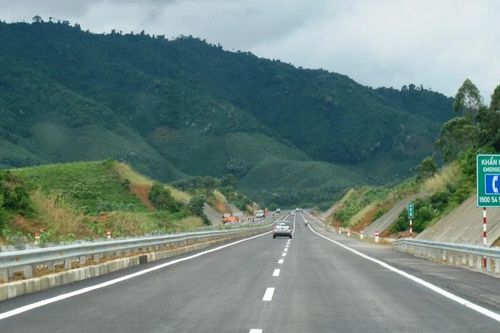 Đầu tư Sân bay Nà Sản, mở rộng Cao tốc Hòa Lạc-Hòa Bình theo hình thức PPP