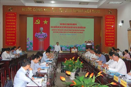 Đoàn công tác thành viên Chính phủ làm việc với lãnh đạo tỉnh Bạc Liêu, Sóc Trăng và Trà Vinh