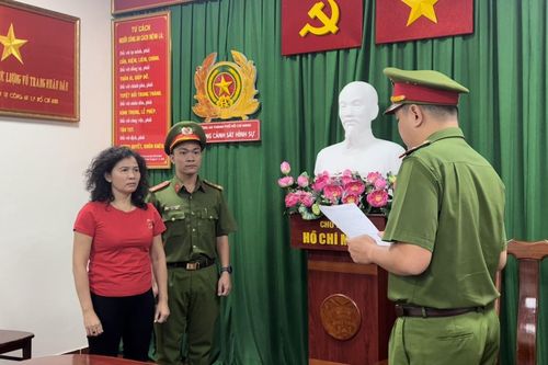 Vụ việc xúc phạm bà Nguyễn Phương Hằng: Tiếp tục đề nghị truy tố hai bị can Hàn Ni, Trần Văn Sỹ