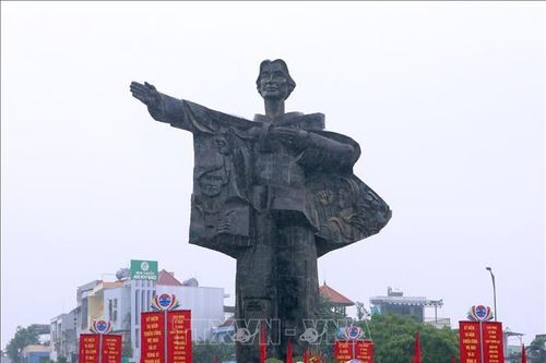 Vang dội chiến công Mẹ Nhu và 7 Dũng sĩ Thanh Khê
