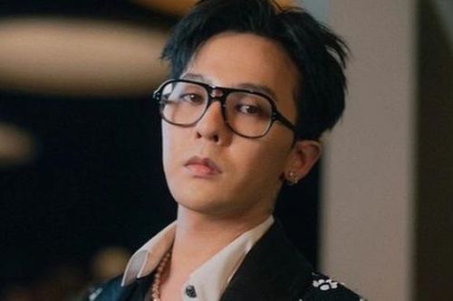 G-Dragon có ý định tái ký với YG nhưng một lý do khiến anh 'quay xe'