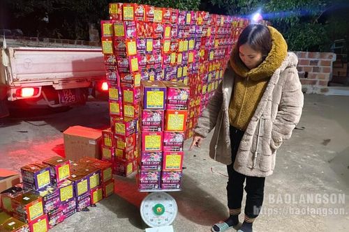 Công an thành phố Lạng Sơn chủ trì, phối hợp bắt giữ đối tượng vận chuyển, tàng trữ hơn 1 tấn pháo nổ