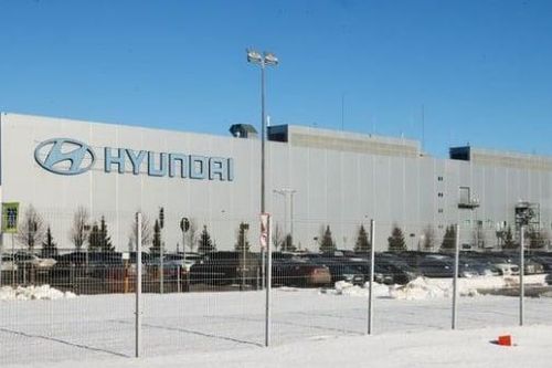 Nhà máy khổng lồ của Hyundai tại Nga được bán với giá 77 USD