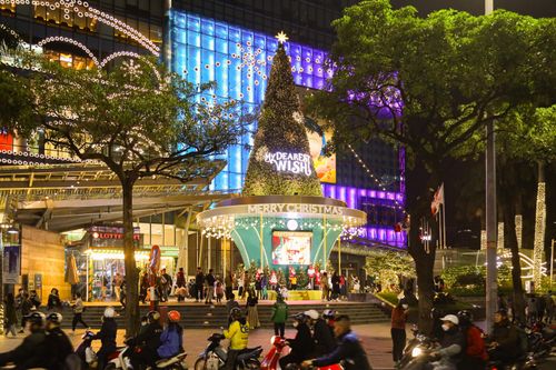 Địa điểm đi chơi Noel ở Hà Nội