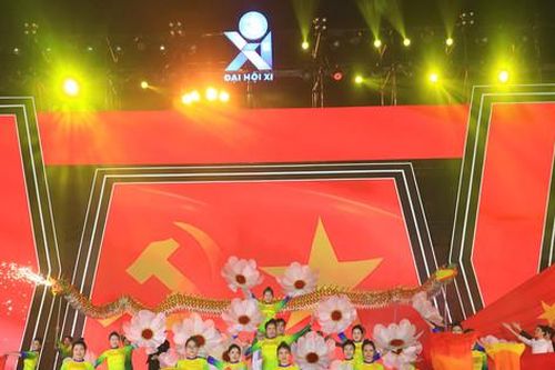 Trường Đại học Khoa học xã hội và Nhân văn đoạt giải Nhất 'Hành trình Bài ca sinh viên' năm 2023