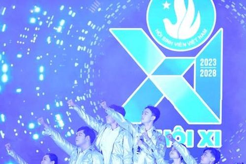 Bùng cháy với đêm nhạc 'Bài ca sinh viên'