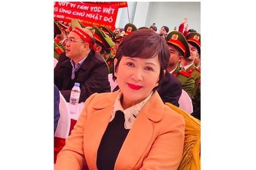 NSND Minh Hòa đồng hành cùng chương trình Chủ Nhật Đỏ 2024