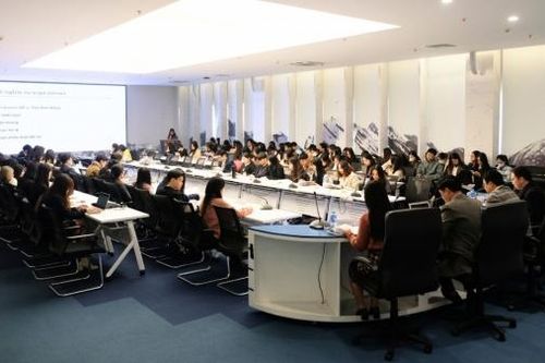 Vai trò của các cơ quan tài phán quốc tế đối với sự phát triển của Luật Quốc tế