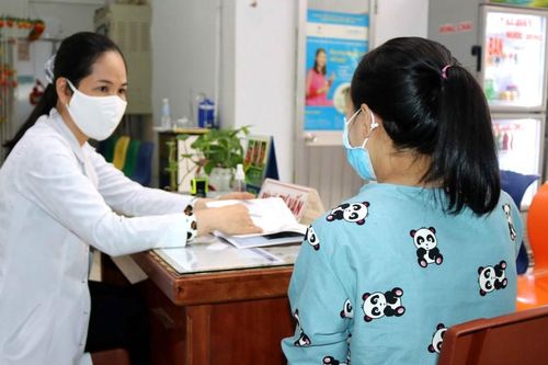 Đời buồn của những'bà mẹ trẻ con'