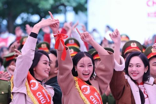 Chủ Nhật Đỏ XVI – năm 2024: Xua tan lạnh giá, thấm đẫm tình người