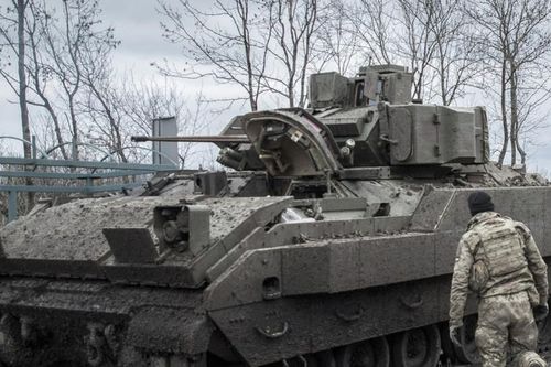 Game thủ để lộ bí mật về xe chiến đấu bộ binh M2A2 Bradley của Mỹ