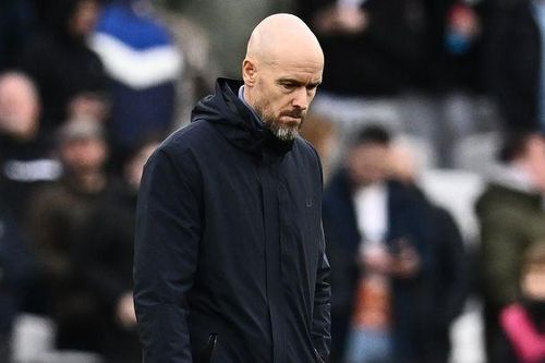 MU thua sấp mặt, Erik ten Hag bào chữa gây ngán ngẩm