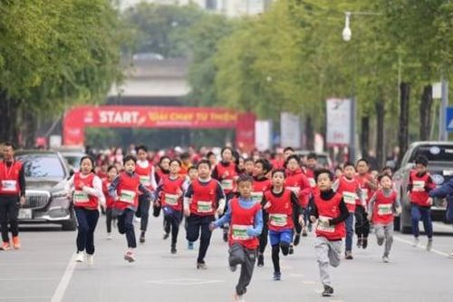 Hành trình sải bước yêu thương- Santa Run 2023 thành công tốt đẹp