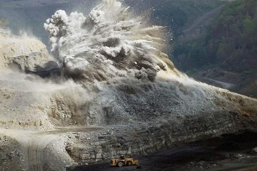 Quy chuẩn kỹ thuật quốc gia về an toàn sản phẩm vật liệu nổ công nghiệp - thuốc nổ nhũ tương
