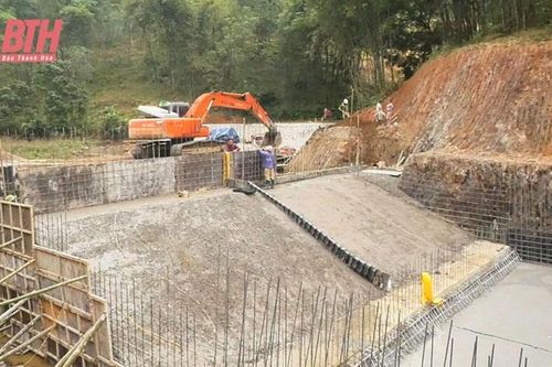 Lang Chánh đầu tư xây dựng kết cấu hạ tầng