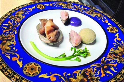 Thực khách một buổi yến tiệc