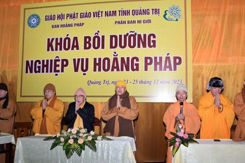 Quảng Trị: Khai mạc Khóa bồi dưỡng nghiệp vụ hoằng pháp cho chư Ni
