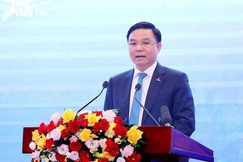 Ông Lê Mạnh Hùng giữ chức Chủ tịch Hội đồng thành viên Tập đoàn Dầu khí Việt Nam