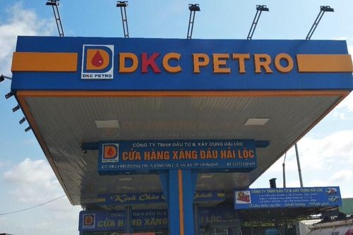 Chủ tịch một doanh nghiệp đầu mối xăng dầu bị hoãn xuất nhập cảnh