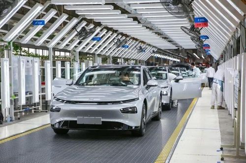 Cơn sốt xe điện tại Trung Quốc có thể kết thúc kỷ nguyên dầu mỏ