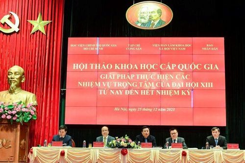Tìm giải pháp cho ngành có khả năng sớm phục hồi, dẫn dắt nền kinh tế