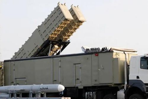 Hải quân Iran nhận được tên lửa tầm xa 'thông minh'