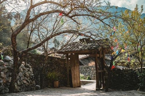 Lô Lô Chải - Bản làng cổ tích nơi địa đầu Tổ quốc
