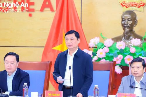 Bí thư Tỉnh ủy Nghệ An Thái Thanh Quý dự phiên họp thường kỳ tháng 12/2023 của UBND tỉnh