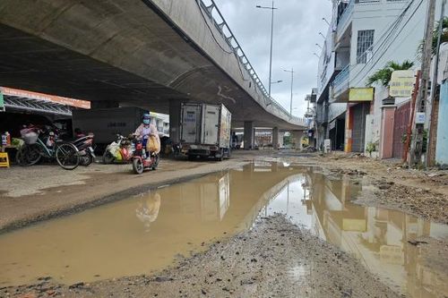 Bất cập thi công Nút giao thông Ngọc Hội: Sẽ khắc phục xong trước Tết Nguyên đán