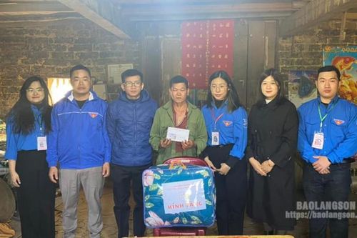 Thiết thực các hoạt động tình nguyện tại chương trình 'Đông ấm Xứ Lạng năm 2023'