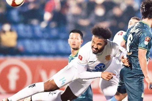 Thép Xanh Nam Định giành lại ngôi đầu, Hải Phòng bất ngờ để thua cách biệt