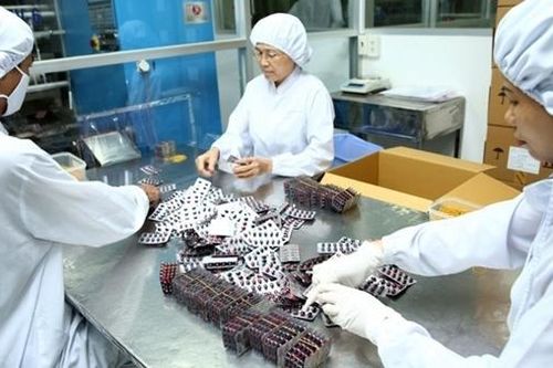 Buộc thu hồi hàng trăm triệu đồng nhập khống vật tư y tế