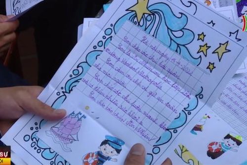 Những cánh thư 'vượt sóng' ra Trường Sa