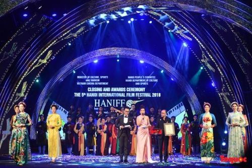 Việt Nam có cần thêm liên hoan phim quốc tế?