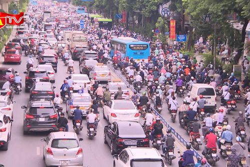 Hà Nội: Lập 106 chốt liên ngành chống ùn tắc cao điểm Tết