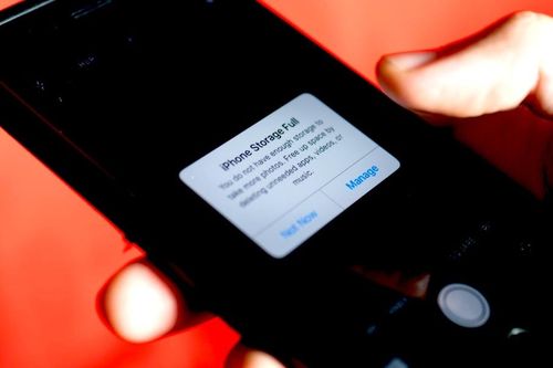 Đừng xóa ảnh khi iPhone hết dung lượng nữa