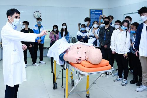 Trường đại học Y Hà Nội và định hướng vươn tầm quốc tế