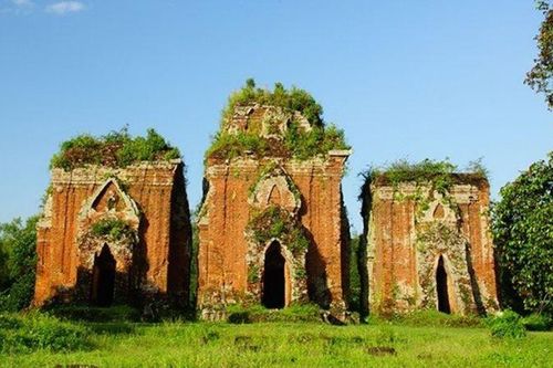 Gần 17 tỷ đồng phục hồi, phát huy giá trị di tích tháp Chăm Chiên Đàn