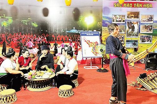 Kết nối du lịch Thành phố Hồ Chí Minh và vùng Tây Bắc