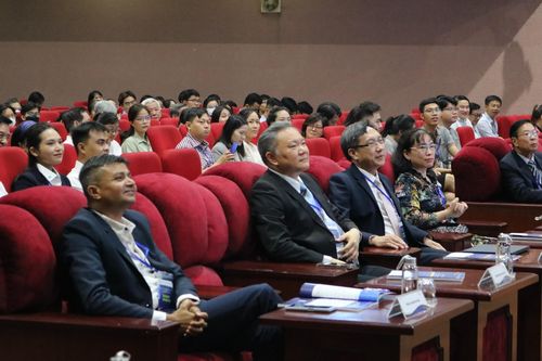 Hội nghị Khoa học Công nghệ Khoa Y thu hút hơn 100 báo cáo khoa học