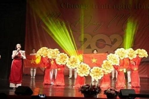Cộng đồng người Việt tại Nga mừng Đảng mừng Xuân 2024