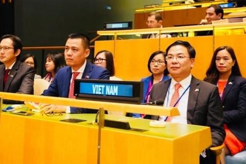 Quyền con người trong thời đại số hóa ở Việt Nam