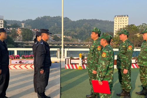 Hợp tác tuần tra, kiểm soát, phòng chống buôn lậu trên biên giới tỉnh Lào Cai