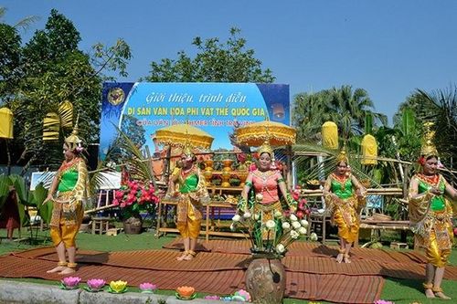 Trà Vinh bảo tồn, phát huy giá trị văn hóa dân tộc Khmer