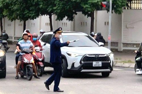 Lập 106 chốt liên ngành chống ùn tắc cao điểm Tết