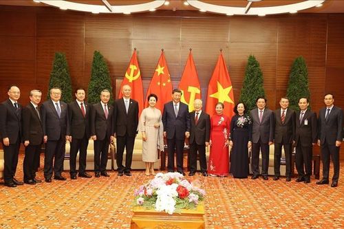Vững bước vượt sóng bằng nội lực