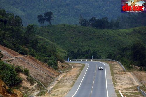 Bộ Giao thông vận tải đề xuất mở rộng cao tốc La Sơn - Hòa Liên lên 4 làn xe