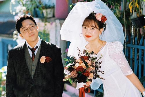 Trấn Thành - Hari Won bắt trend nhảy múa mừng 7 năm kết hôn, dân mạng nhận xét ra sao?