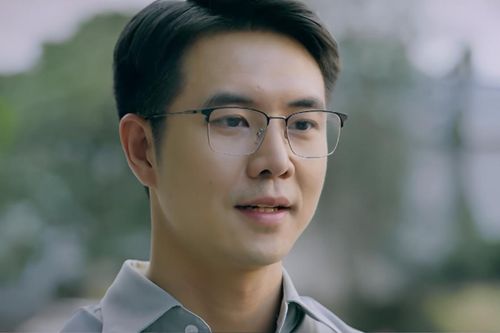 Chúng Ta Của 8 Năm Sau tập 23: Dương (Huyền Lizzie) từ chối lời yêu của bác sĩ Tuấn điển trai