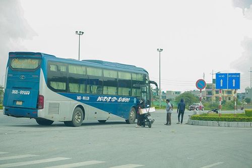 Tăng cường kiểm tra, xử lý 'xe dù, bến cóc', 'xe trá hình tuyến cố định'